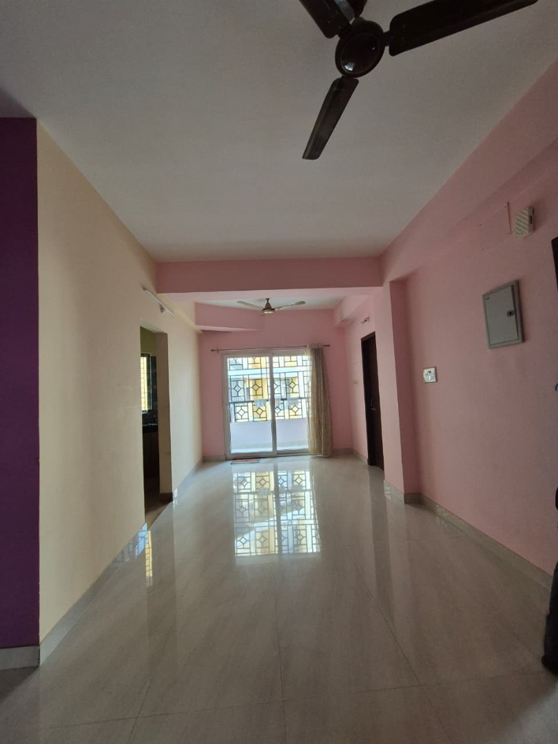 Semi Furnished 3bhk in Zoo Road Tiniali, Guwahati, Assam, India for Rent